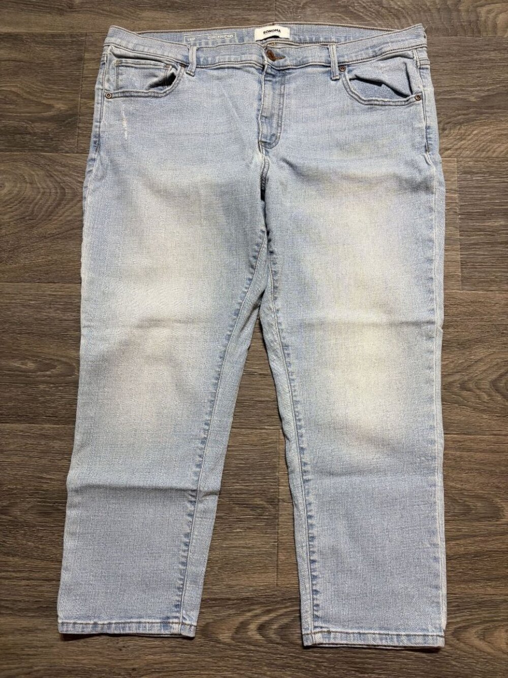 Sonoma Girlfriend Light Wash Jeans 16 Petite Stretch 5 Pocket Distressed Denim
